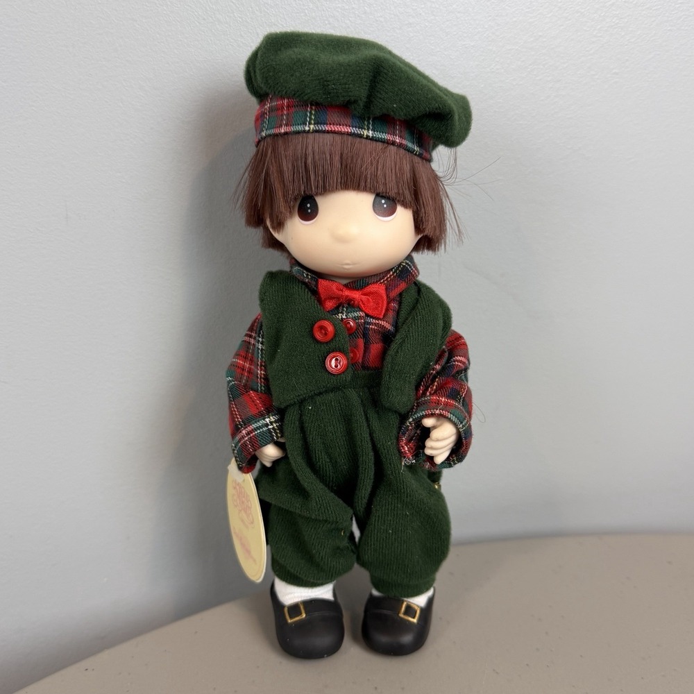 Precious Moments Ian Doll Boy Green Red Christmas Outfit 8" Tall with Tags